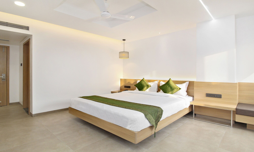 Bedroom 4, Treebo City Inn, Satara, Satara
