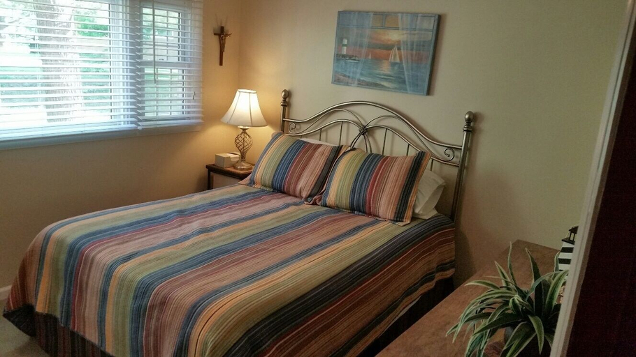 Bedroom, The Pentwater House, Oceana