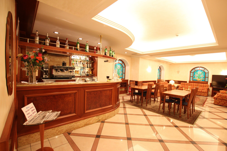 Food & Drinks 5, Mokinba Hotels Montebianco, Milano