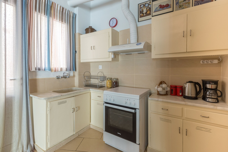Others 5, Acropolis Elegant Suite, Attica