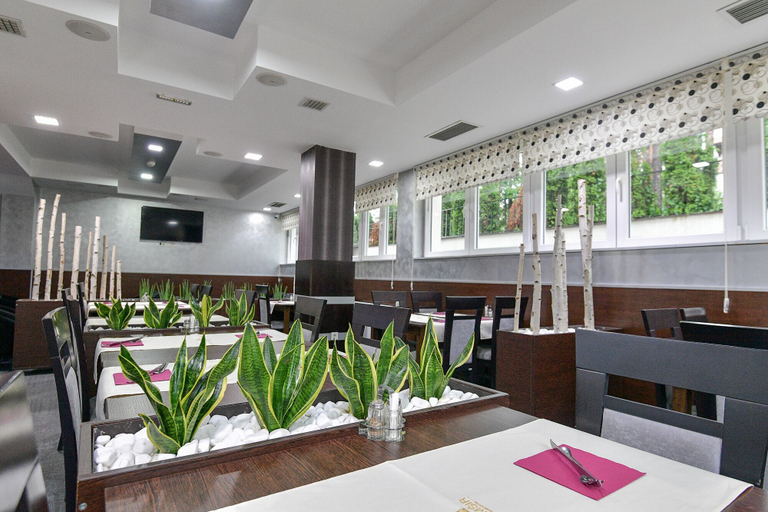 Food & Drinks 5, Hotel Simsir, Čajetina