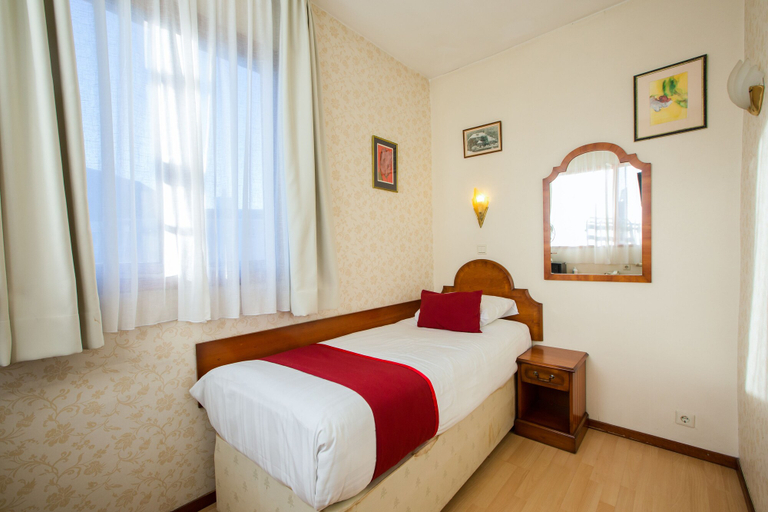 Bedroom 5, Hotel Atlanta, Amsterdam