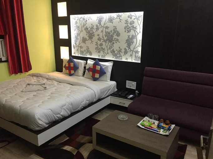 Bedroom 3, Hotel Krishna, Lakhisarai
