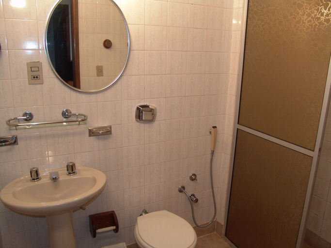 Bathroom 4, La Alhambra Apart Hotel, Florianopolis