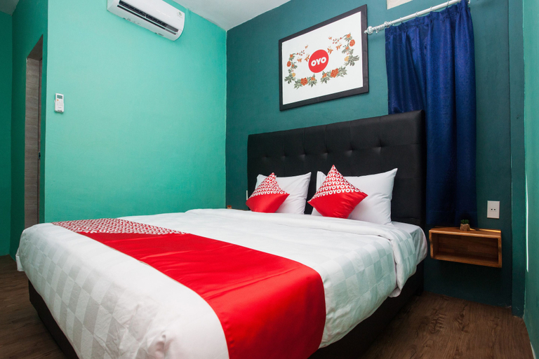 Bedroom 1, OYO 1052 Sentosa Jaya Guest House Syariah, Medan