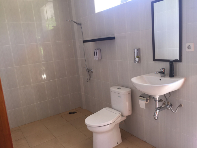 Bathroom 5, Nyuh Gading Home Stay Lembongan, Klungkung