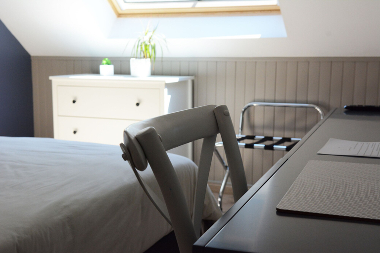 Bedroom 4, Les Plumes, Côte-d'Or