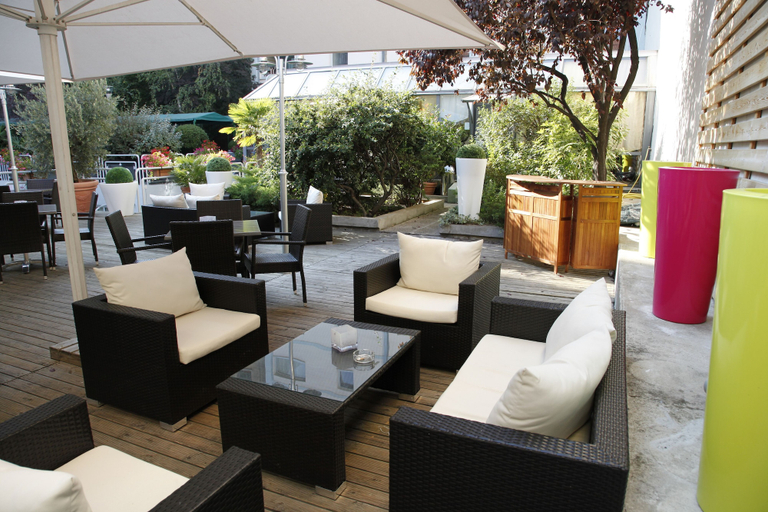 Food & Drinks 5, Hotel Charlemagne By HappyCulture, Rhône