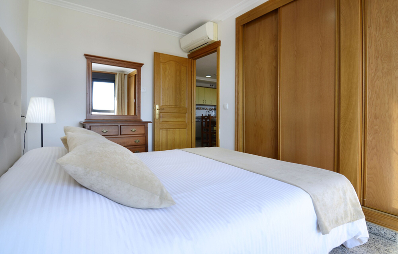 Bedroom 3, Aparthotel Nuriasol, Málaga
