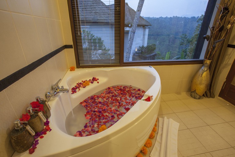 Bathroom 4, Green View Private Villas, Gianyar