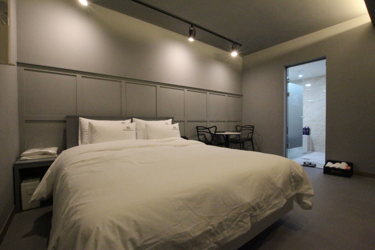 Bedroom 3, NOVA Hotel, Buk