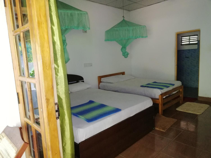 Bedroom 3, Lal HomeStay, Dambulla