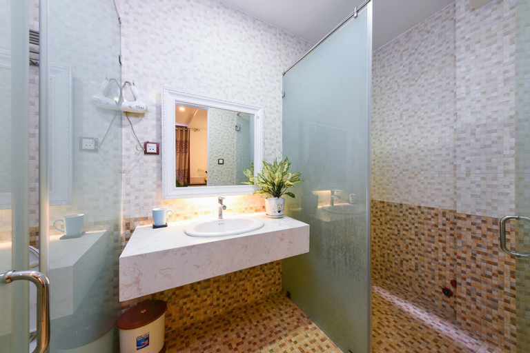 Bedroom 5, Felix Hotel, Quận 1
