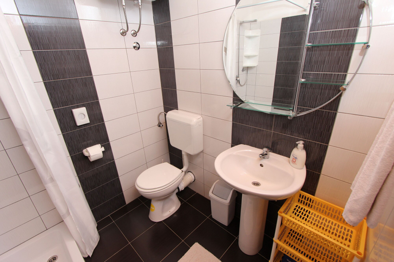 Bathroom 3, Apartments Matosevic, Rovinj