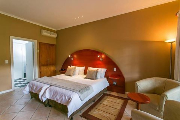 Bedroom 3, Hlangana Lodge, Eden