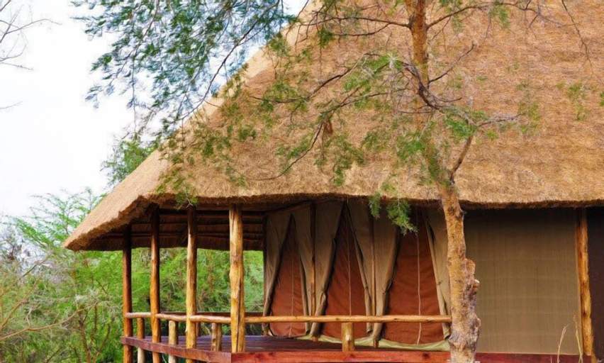 Others, Kabalega Wilderness Lodge, Bujenje