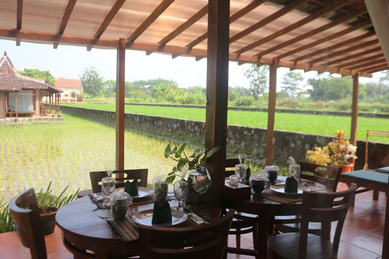 Food & Drinks 5, Alamanda Family Villas & Pool, Sleman