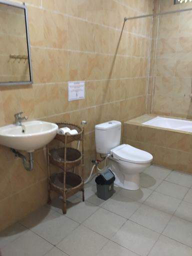 Bathroom 5, Tarci Bungalows Lembongan, Klungkung