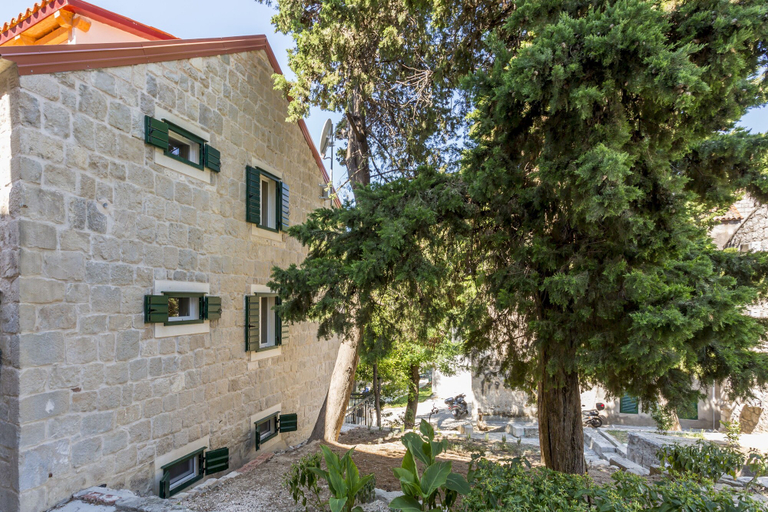 Exterior & Views 2, Luxury Rooms Miara in City Centre, Split