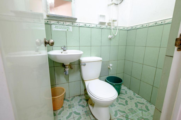 Bathroom 5, GV Hotel Ozamis, Ozamis City