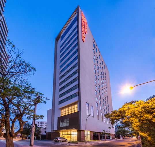 Exterior & Views 2, Hilton Garden Inn Santa Marta, Santa Marta (Dist. Esp.)