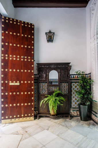 Exterior & Views 2, Suites Machado, Sevilla