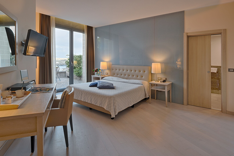 Bedroom 12
