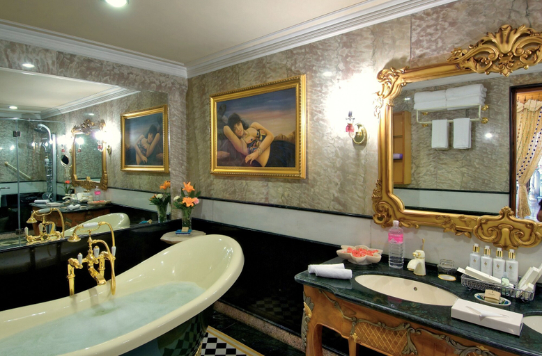 Bathroom 5, Shiv Vilas Resorts, Jaipur
