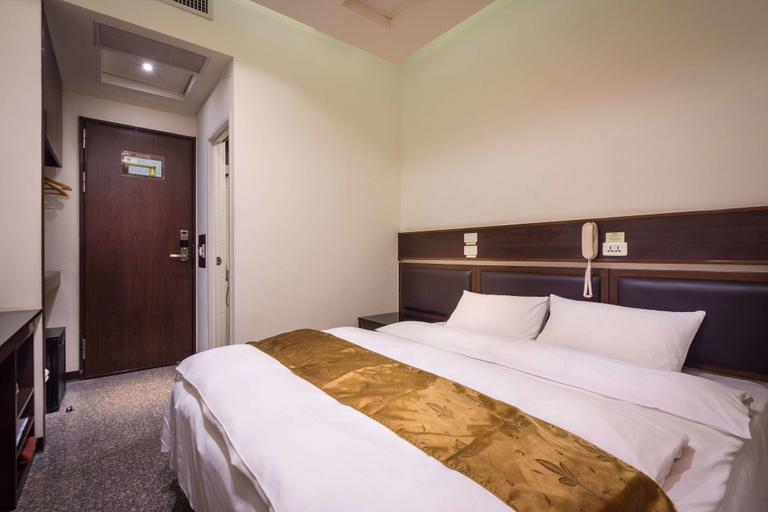 Bedroom 3, Twinstar Hotel, Taichung