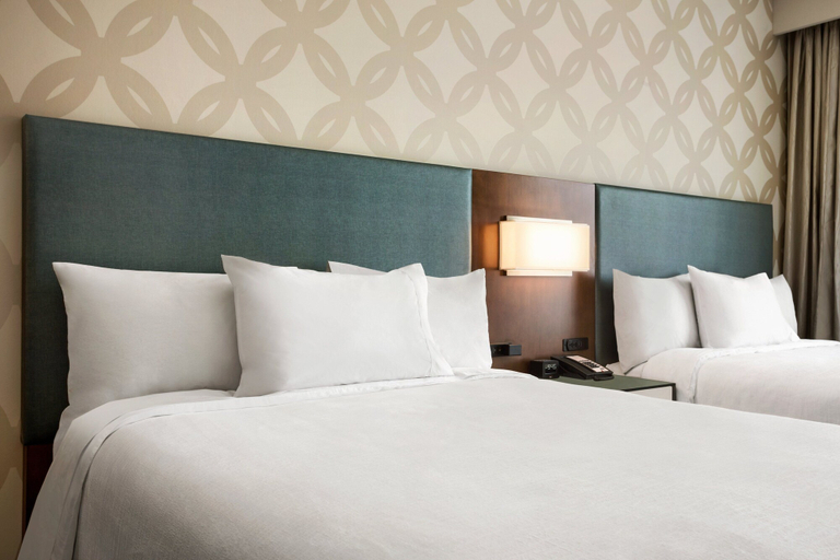 Bedroom 4, Embassy Suites by Hilton McAllen Convention Center, Hidalgo