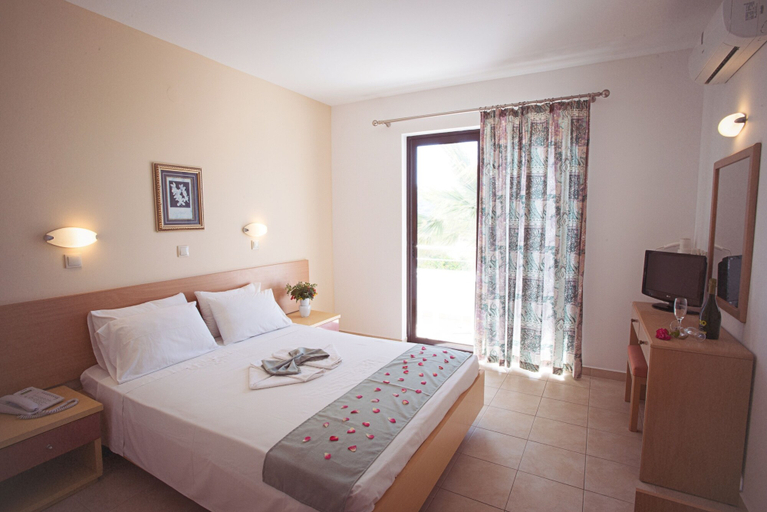 Bedroom 4, Meliton Hotel, South Aegean