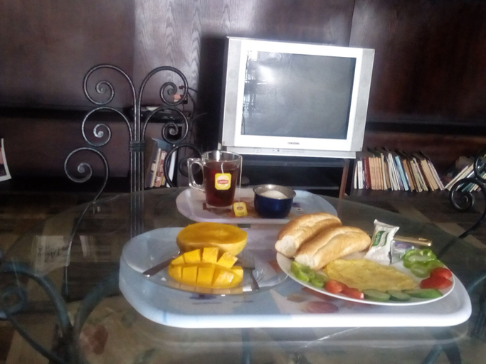 Food & Drinks 5, Invitation Hotel, Qasr an-Nil