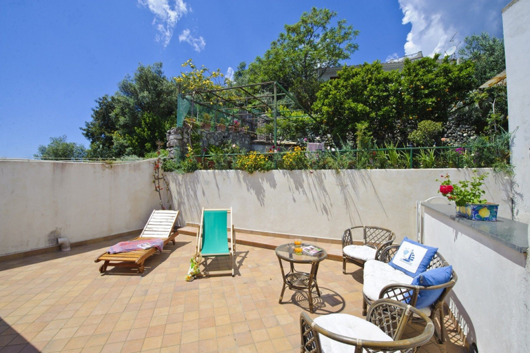 Terrace/patio 2, Melodia, Salerno