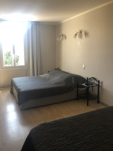 Bedroom 3, Hotel Le Lys d'Or, Gard