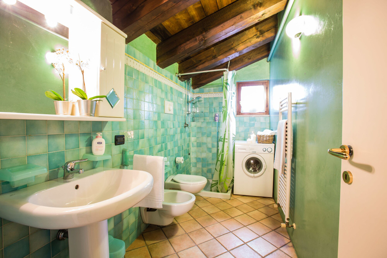 Bathroom 4, Bright Apartments Desenzano - Carducci City Centre, Brescia