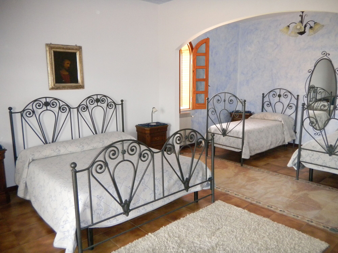 Bedroom 4, Villa Diana, Agrigento