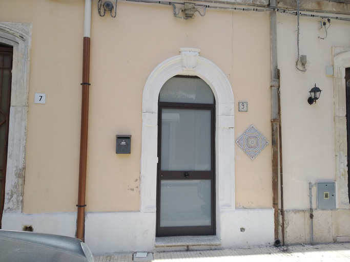 Exterior & Views 2, La casa di Aneupe, Syracuse