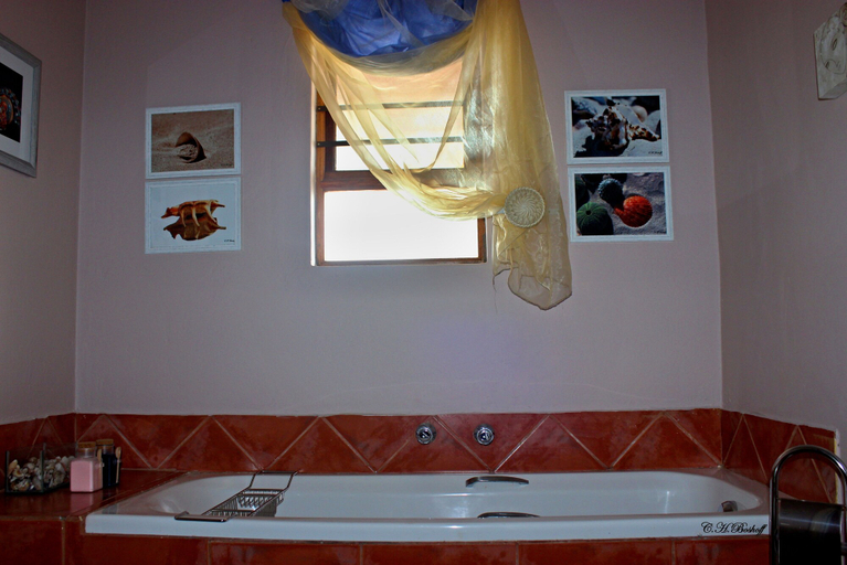 Bathroom 4, Walkerbay Accommodation, Overberg