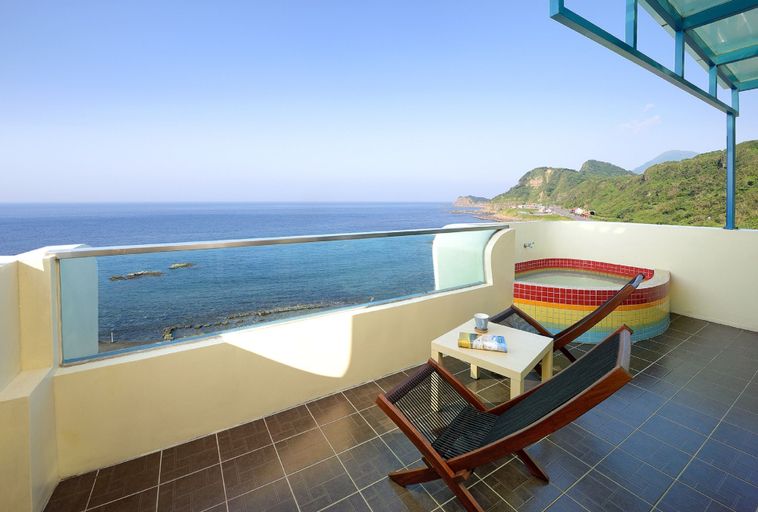 Others 5, FishHome 15 (NO ELEVATOR, Children under six years old are not allowed), New Taipei City
