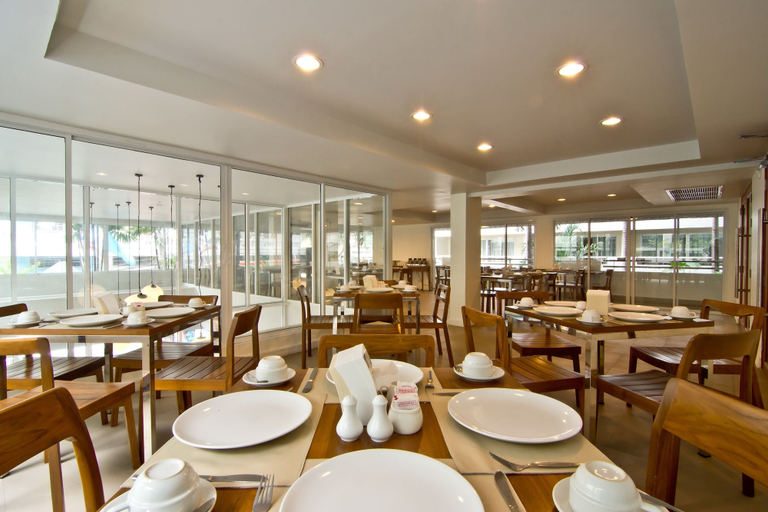 Food & Drinks 5, Sunshine Hotel And Residences, Pattaya