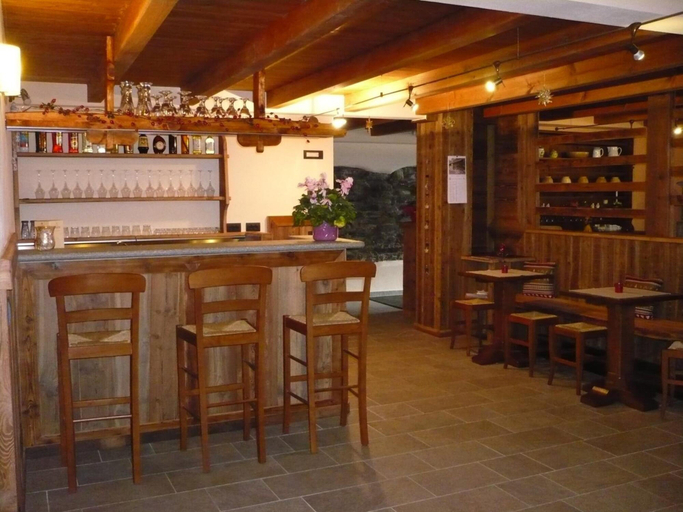 Food & Drinks 4, Dresalwoald, Aosta