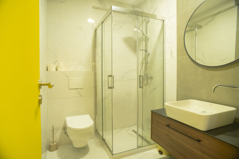 Bathroom 3, Lux Apartments, Priština