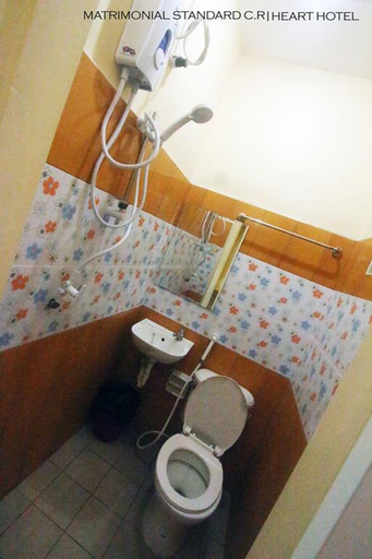 Bathroom 4, Heart Hotel and Services, Dumaguete City