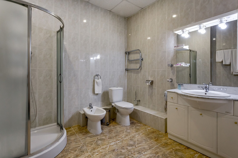 Bathroom 3, Marins Park Hotel Rostov, Aksayskiy rayon