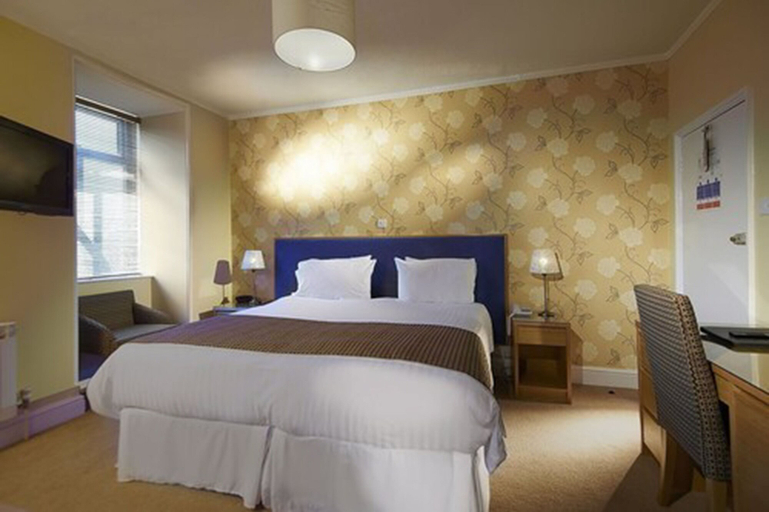 Bedroom 3, Les Rocquettes Hotel