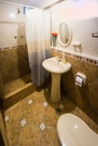 Bathroom, Yuyay Apartaments Cusco, Cusco