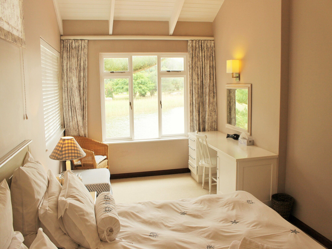 Bedroom 3, Beau Rivage 29, Eden