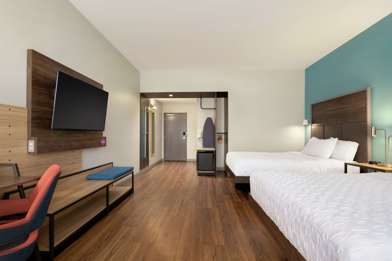 Bedroom 4, Tru by Hilton Sandusky, OH, Erie