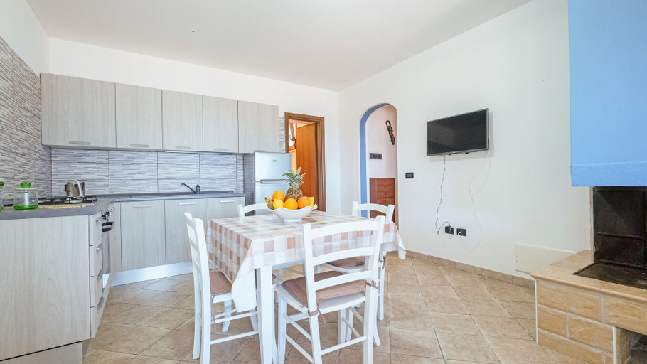 Others 5, La Casa di Amantia, Lecce