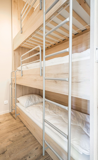 Bedroom 3, Holiday Suites Westende, West-Vlaanderen